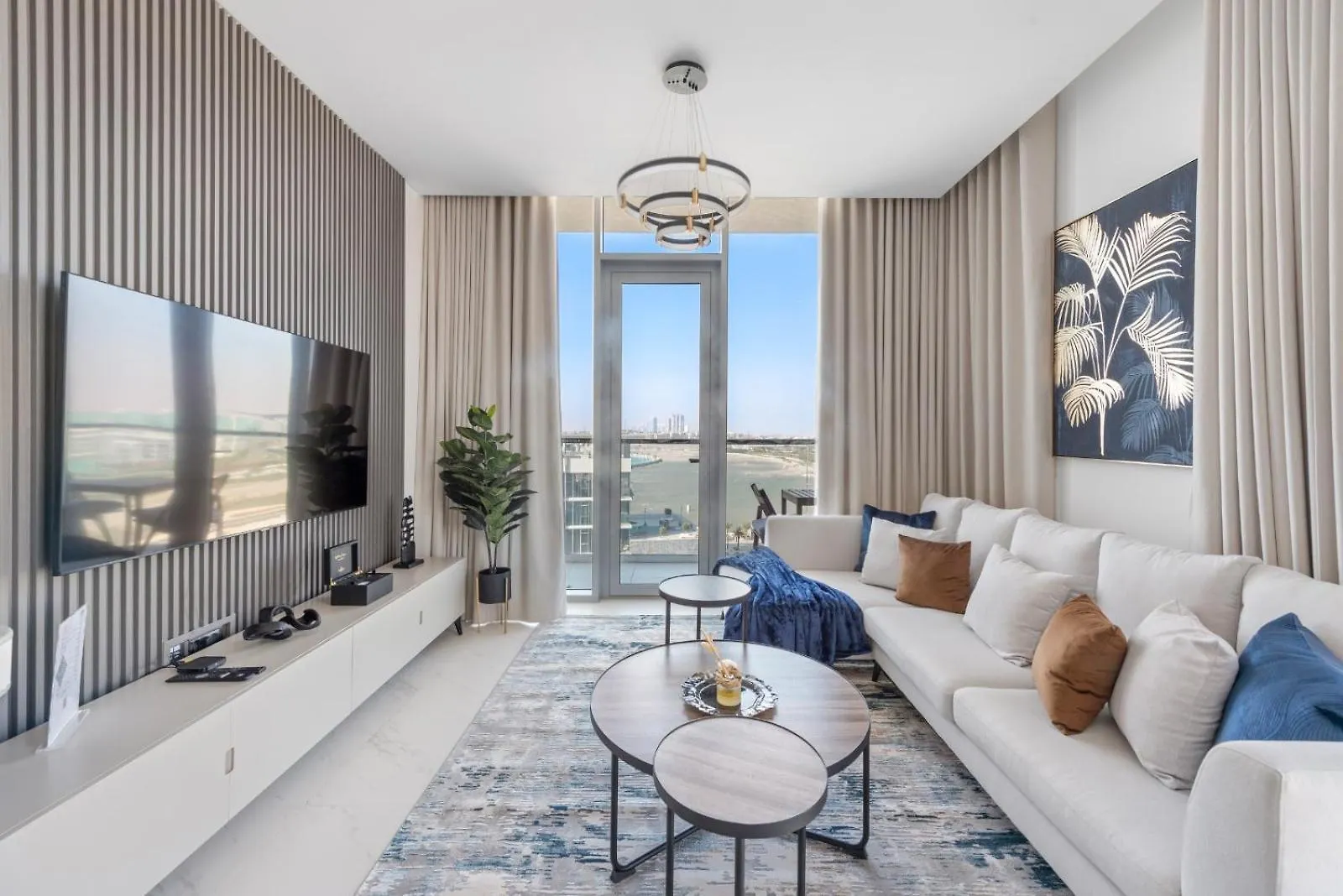 Tranquil Retreat 1 Bedroom With Serene Views In District 1 Dubai